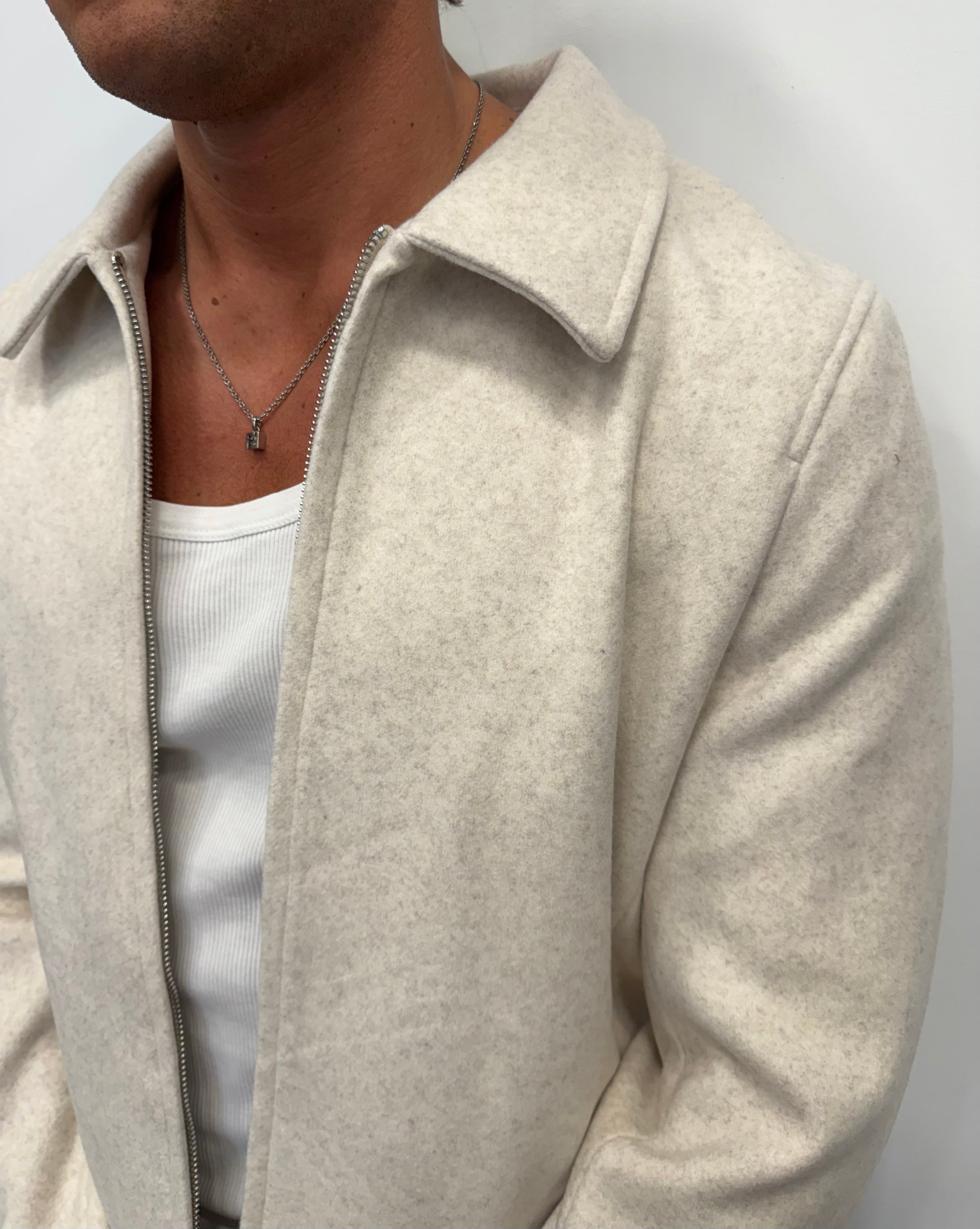 JACKET CREMA